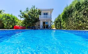 Villa Oposite Nissi Beach 100 Meters